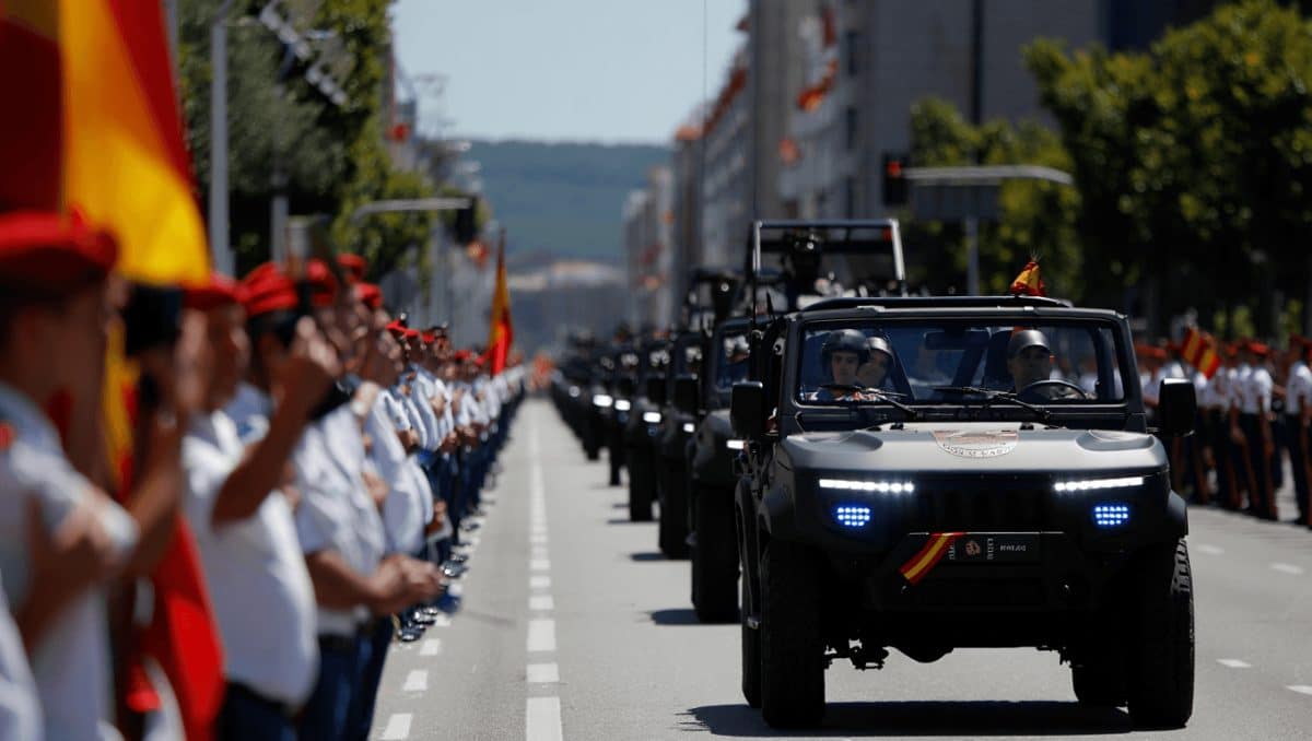 Día de las Fuerzas Armadas en Vigo (DIFAS 2026): calendario del desfile del sábado y actos del domingo