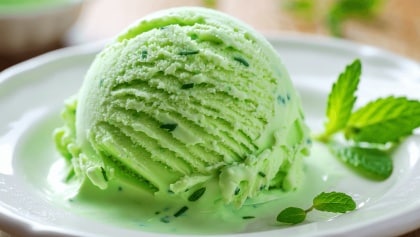 Receta fácil y rápida de helado de menta, posiblemente el más refrescante del mundo