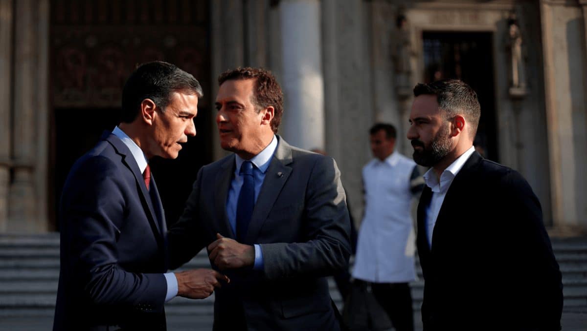 El PSOE acusa al PP de "ya no saber gobernar" sin Vox, tras el acuerdo de gobierno en Andalucía: "Son el mismo proyecto"