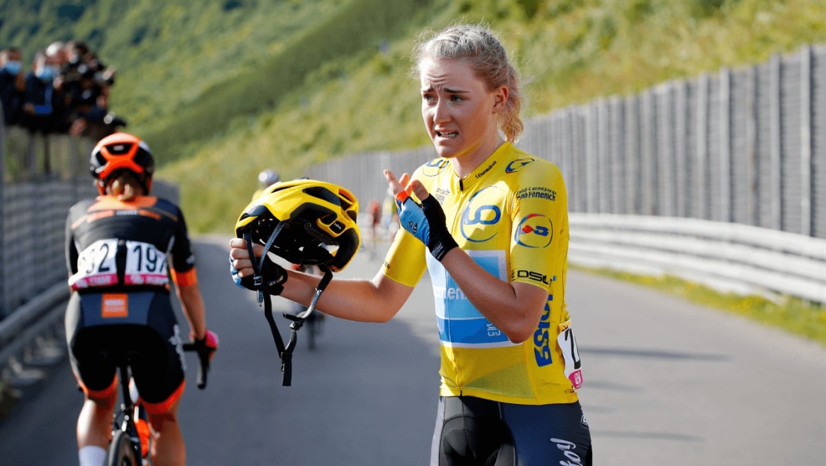 Niewiadoma estalla tras perder el amarillo en el Tour: “Es infantil, he perdido todo el respeto por ellas”