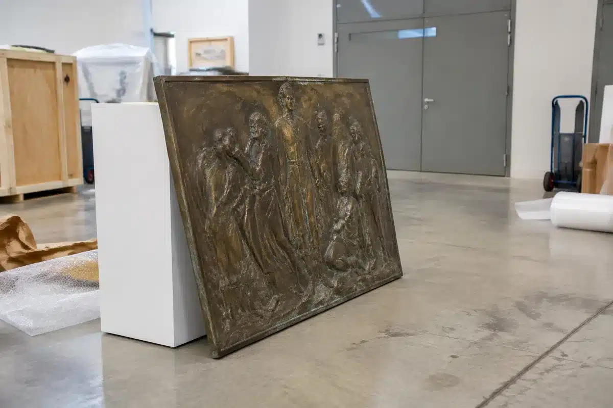 Dalí pierde cubierta de 150 kilos en Francia tras un robo
