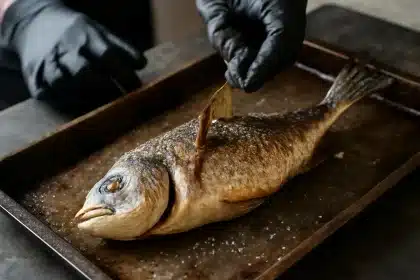 José Fuentes, cocinero, recomienda 55º máx. en el interior para que el pescado al horno quede jugoso